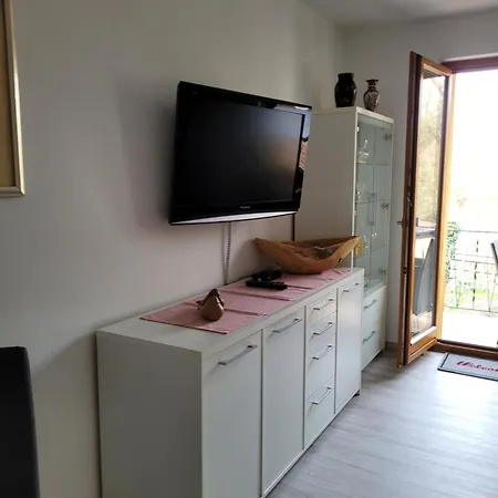 Ickes Apartment
